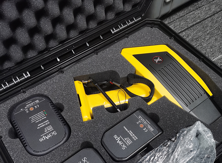 手持式合金(jīn)分析儀儀器工(gōng)作(zuò)原理(lǐ)